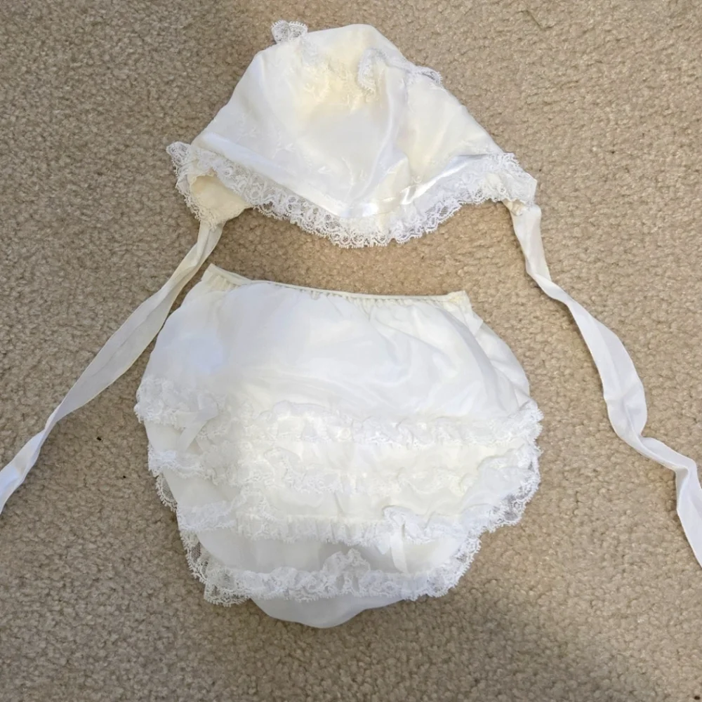 Vintage Baby girls 6 piece christening/ baptism outfit